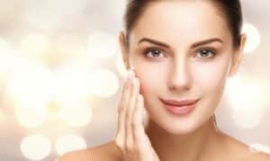 শীতে ত্বক ফাটা-শুষ্কতা দূর করুন ৫টি সহজ ধাপে